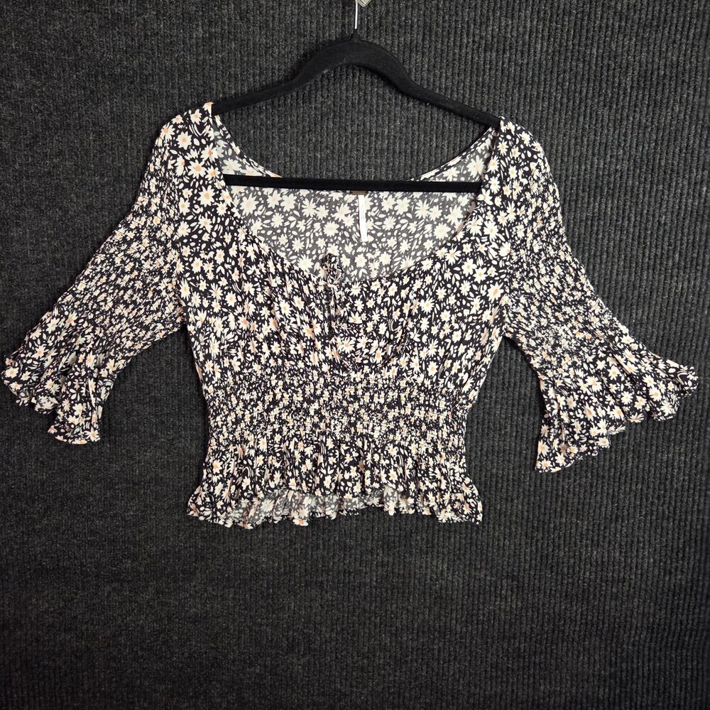 Free People Floral Smocked Crop Top Small Black Daisy Bell Sleeve Boho